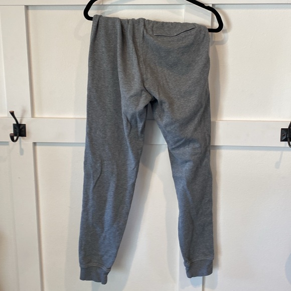 Under Armour Sweatpants - Picture 3 of 4